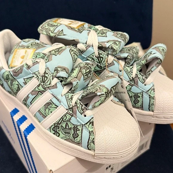 🆕Adidas x Jeremy Scott money superstar sneakers